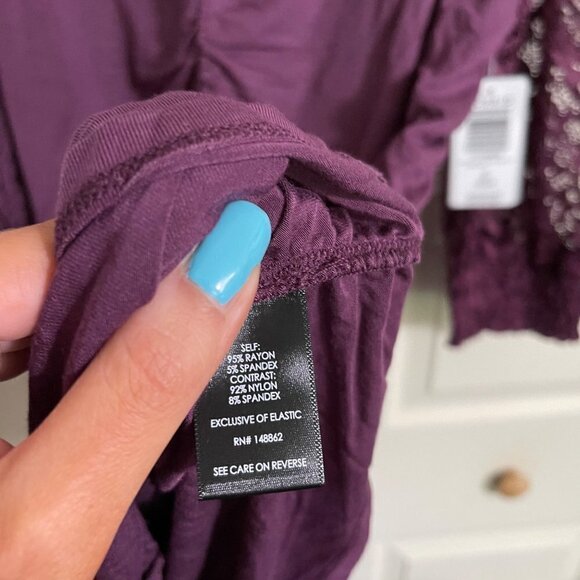 Torrid Womens NWT Super Soft Lace Bishop Sleeve Purple Ruched Top Size 3X - Picture 8 of 10